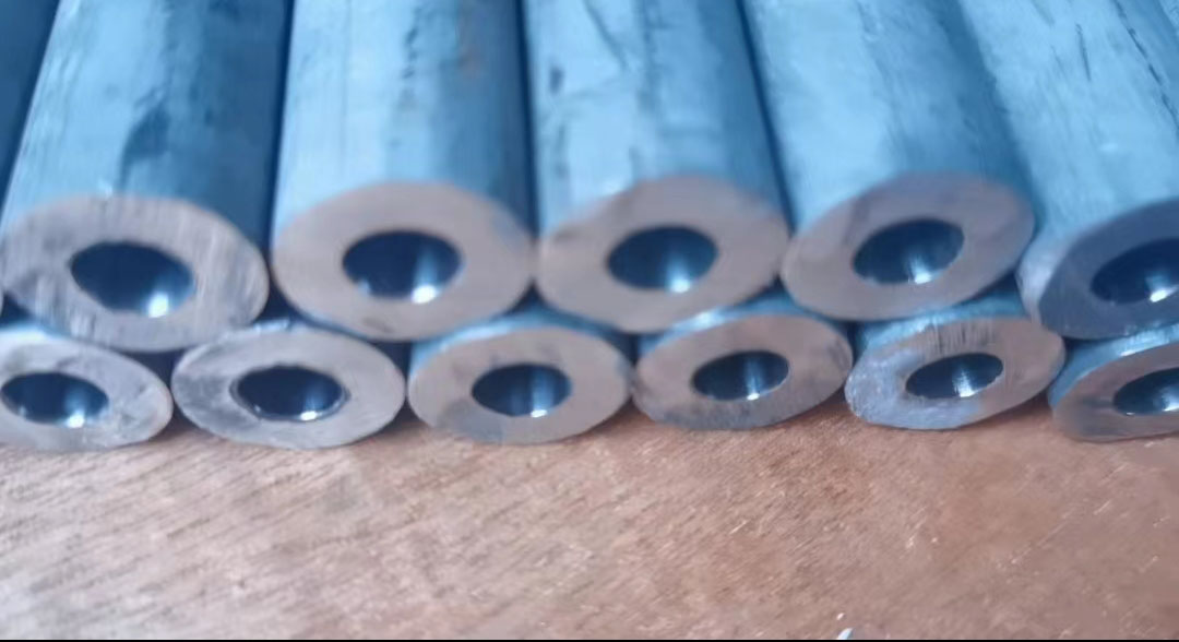 不锈钢管生产厂家可以各种规格零切