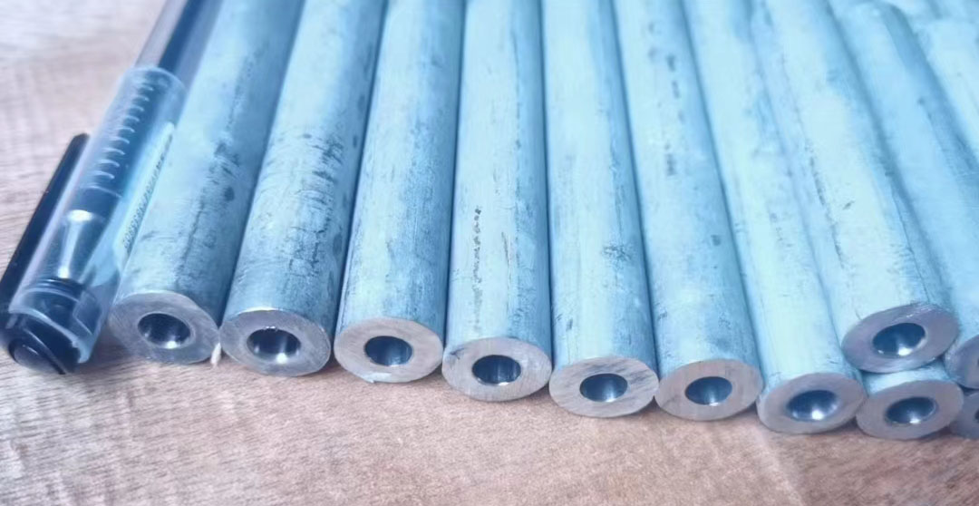 不锈钢管生产厂家可以各种规格零切